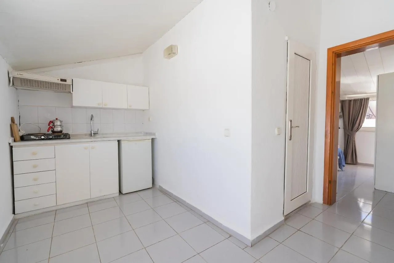 Göncü Apart Otel 0*, Marmaris Turquía